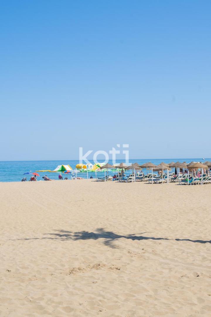 Koti Rentals - Casita Rosario Pino Rooftop Y Bbq Фуэнхирола Экстерьер фото