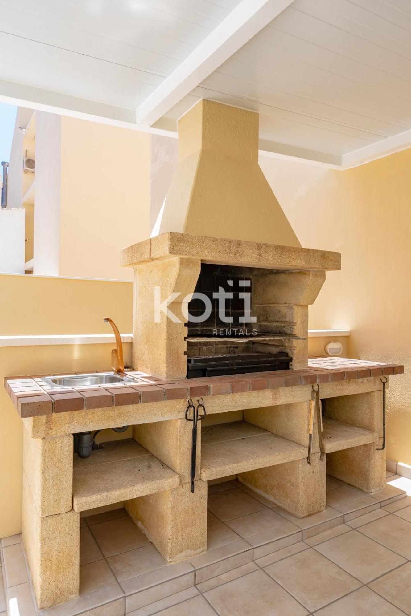 Koti Rentals - Casita Rosario Pino Rooftop Y Bbq Фуэнхирола Экстерьер фото