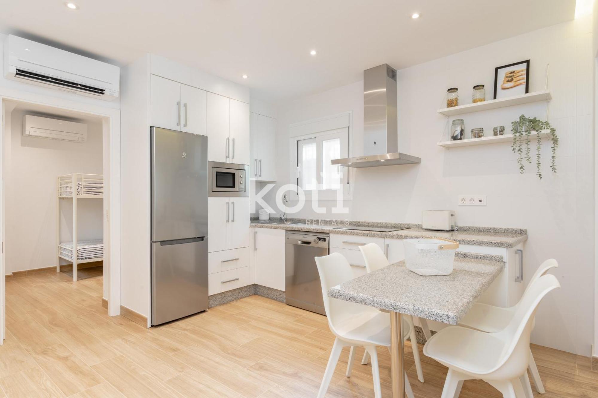 Koti Rentals - Casita Rosario Pino Rooftop Y Bbq Фуэнхирола Экстерьер фото